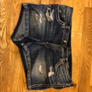 Silver aiko shorts 18